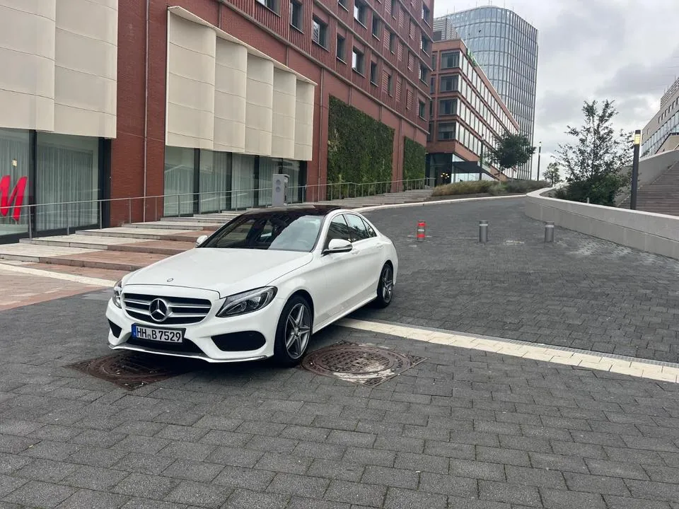 Mercedes-Benz C 300