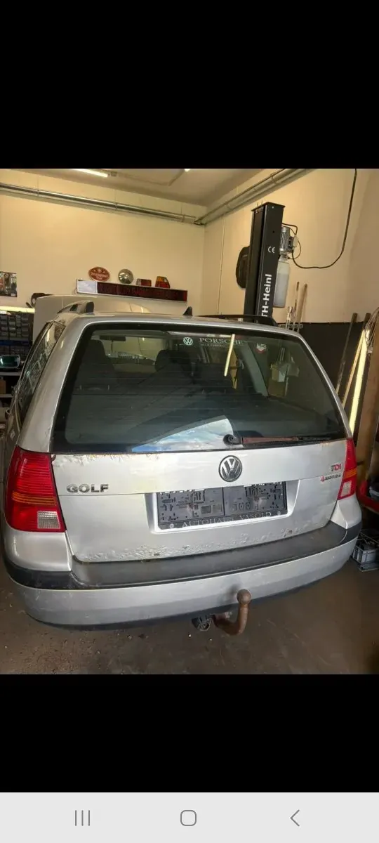 Volkswagen Golf 2002 photo 3