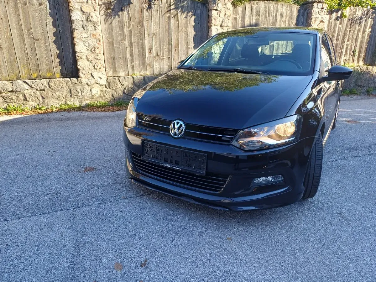 Volkswagen Polo 2013 photo 2