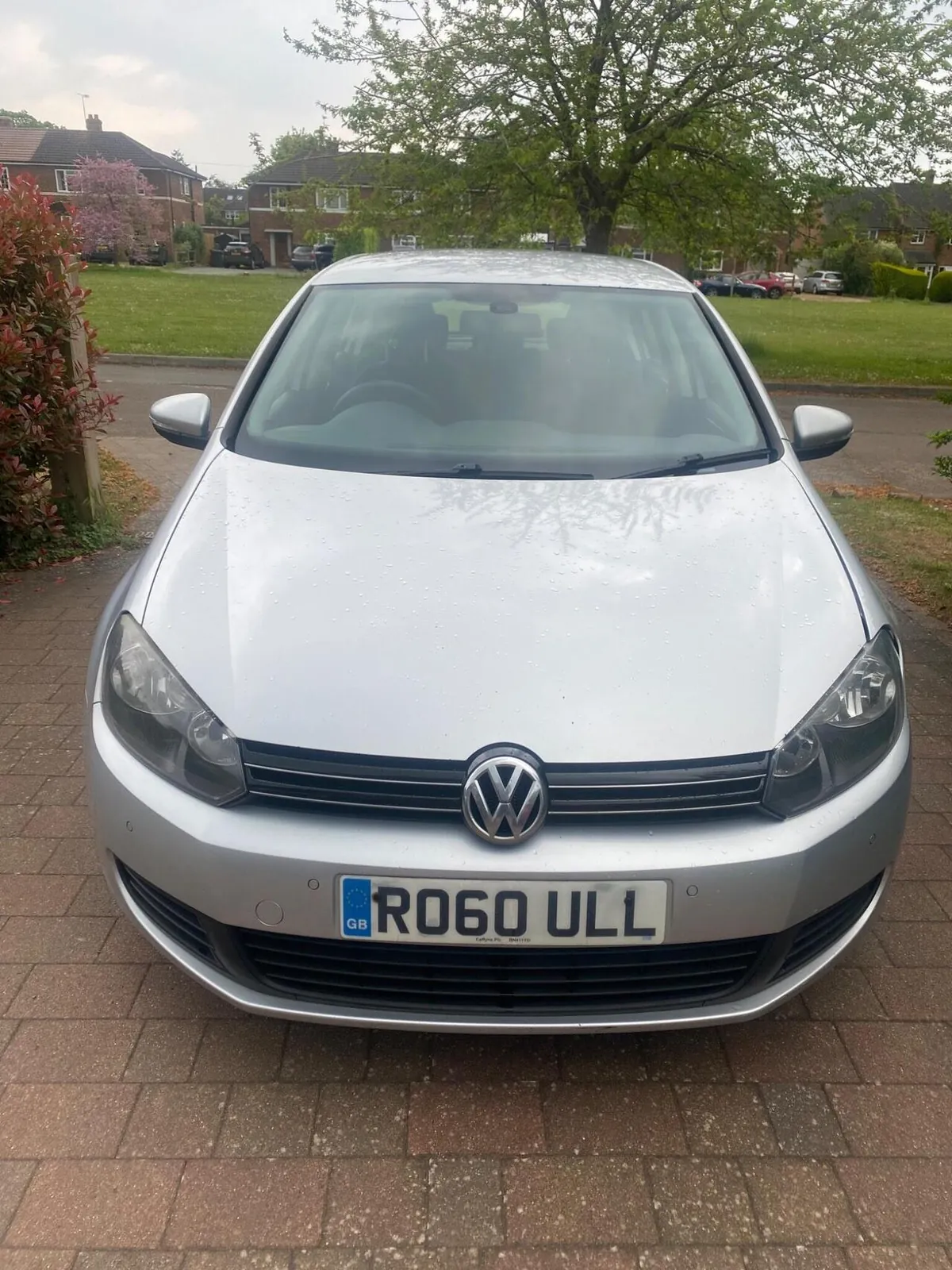 Volkswagen Golf 2010 photo 2