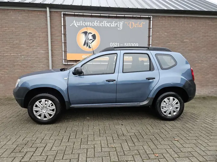 Dacia Duster 2012 photo 3