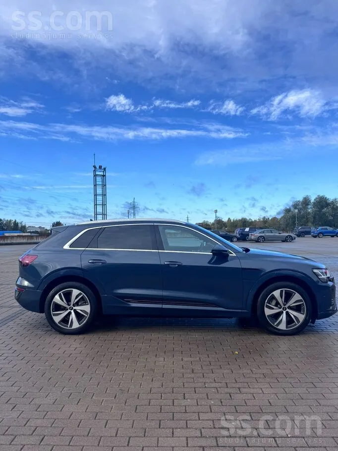 Audi Q8 2024 photo 5