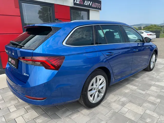 Skoda Octavia 2023 photo 4