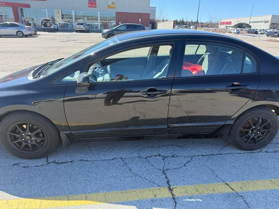 Honda Civic 2009 photo 3