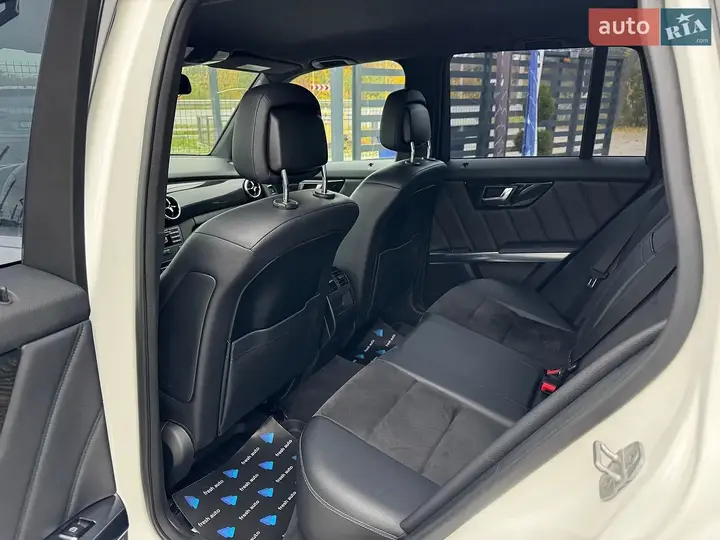 Mercedes-Benz Glk Class 2013 photo 5