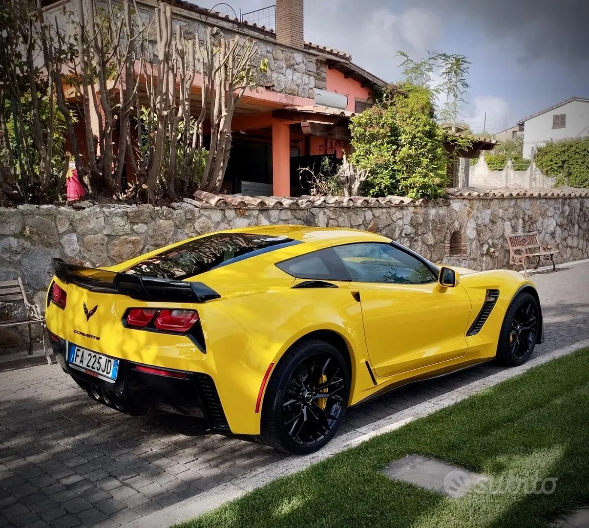 Chevrolet Corvette 2015 photo 2