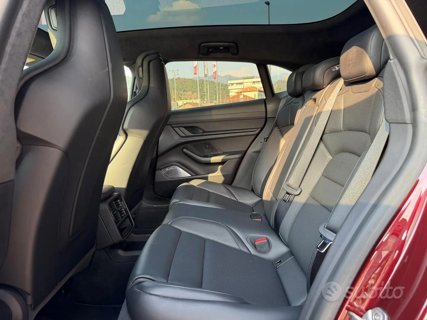 Porsche Taycan 2022 photo 4