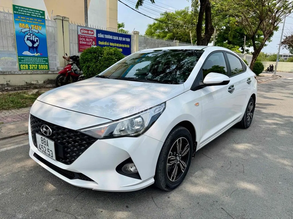 Hyundai Accent 2021 photo 2