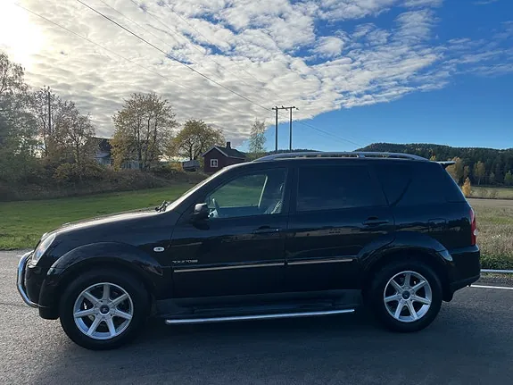 KG Mobility Rexton 2009 photo 4