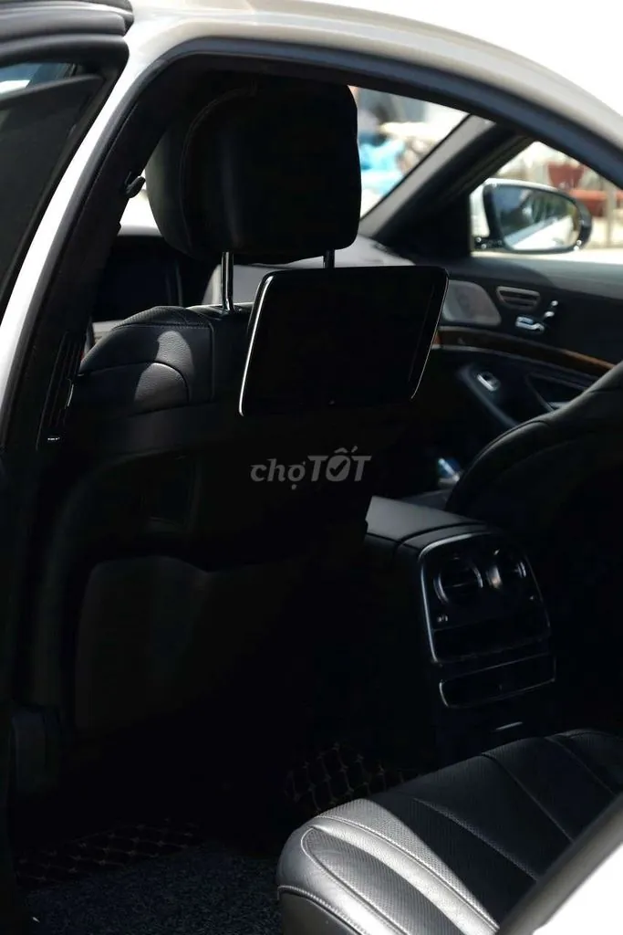 Mercedes-Benz S-Class 2018 photo 3