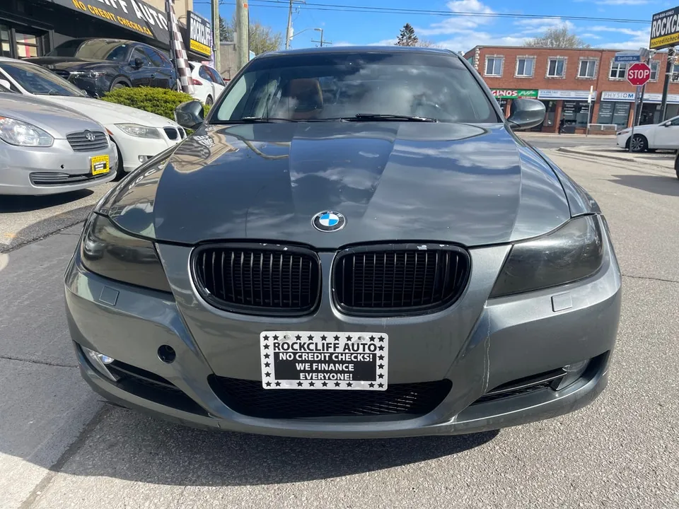 BMW 328I 2011 photo 2