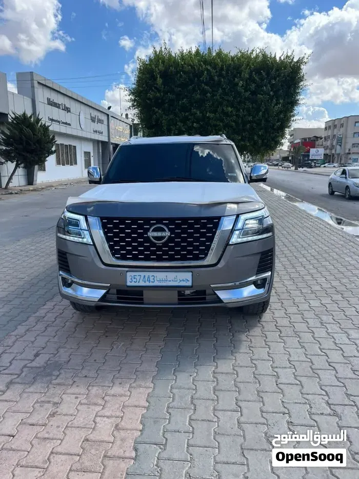 Nissan Patrol 2015 photo 2