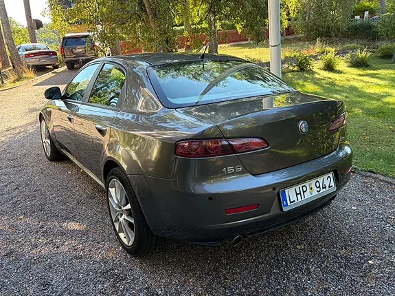 Alfa Romeo 159 2007 photo 5