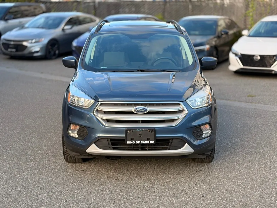 Ford Escape 2018 photo 2