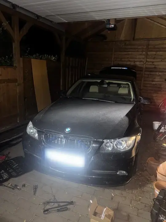 BMW 320I