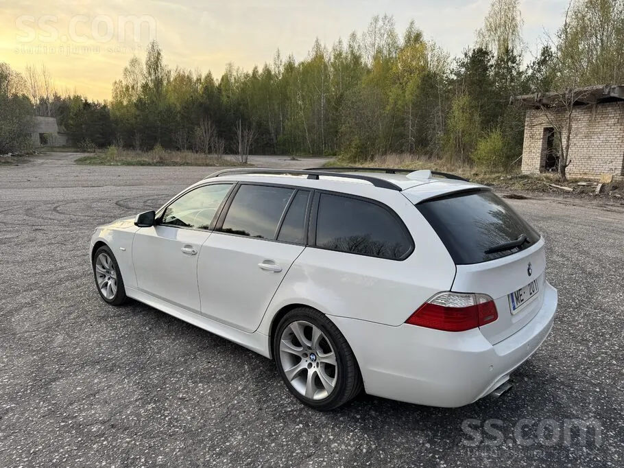 BMW 525 2008 photo 4