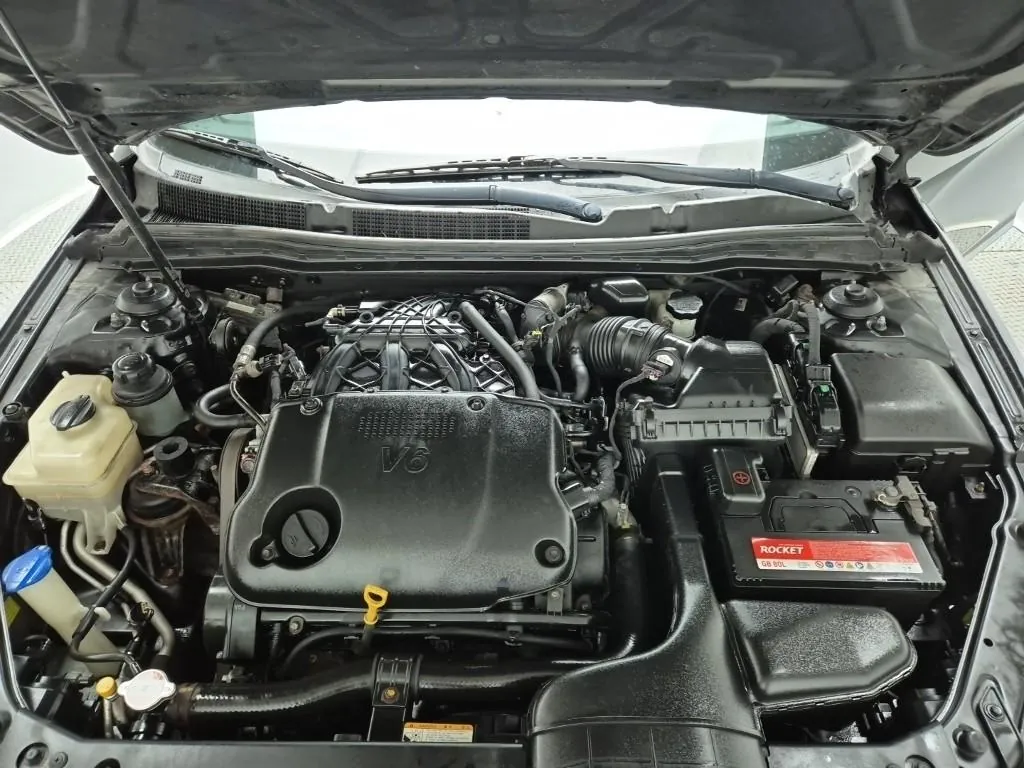 Kia K7 2011 photo 5