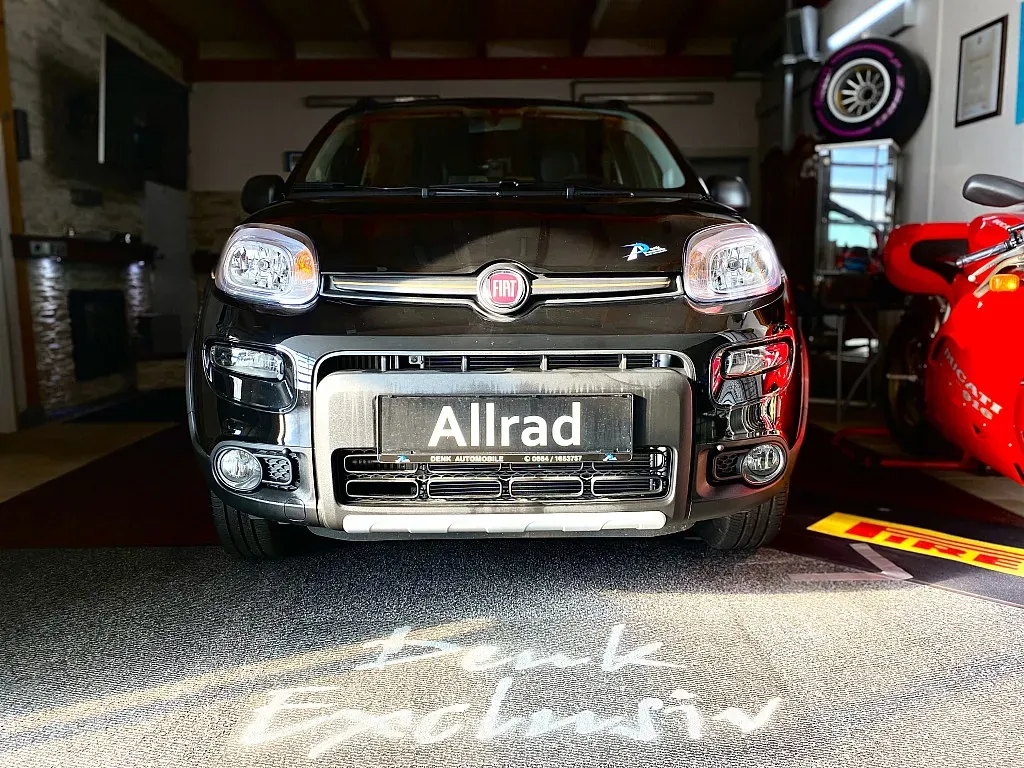 Fiat Panda 2023 photo 2