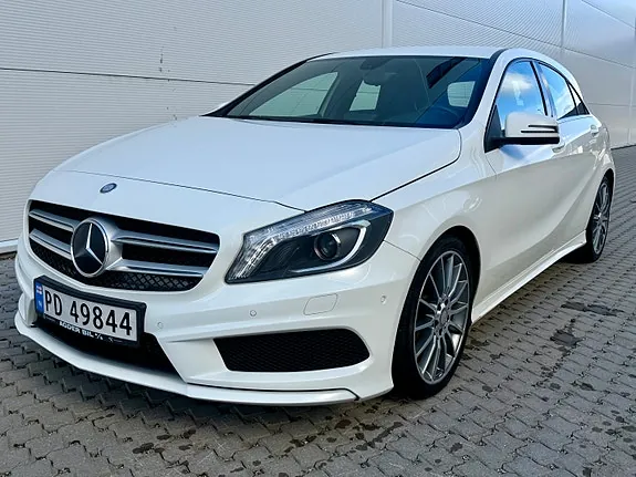 Mercedes-Benz A180 2014 photo 4