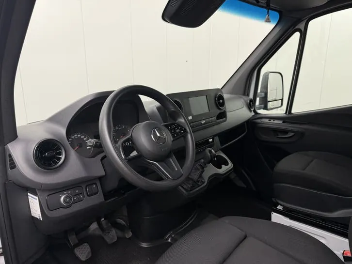 Mercedes-Benz Sprinter 2020 photo 3