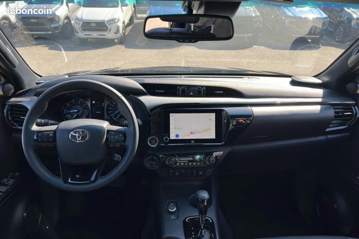 Toyota Hilux 2026 photo 3