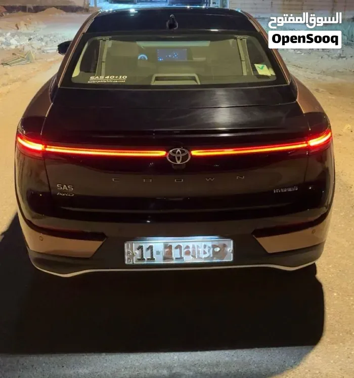 Toyota Crown 2023 photo 3