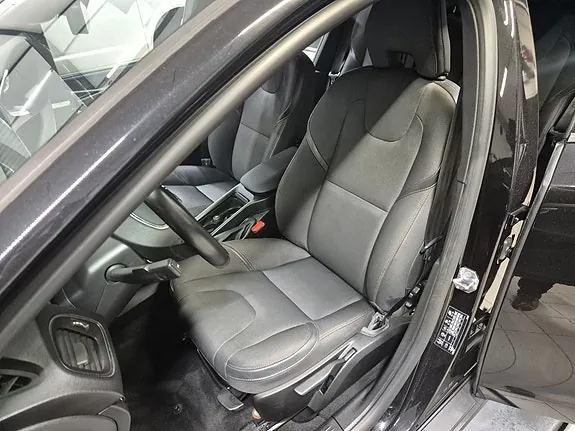 Volvo V40 Cross Country 2018 photo 5