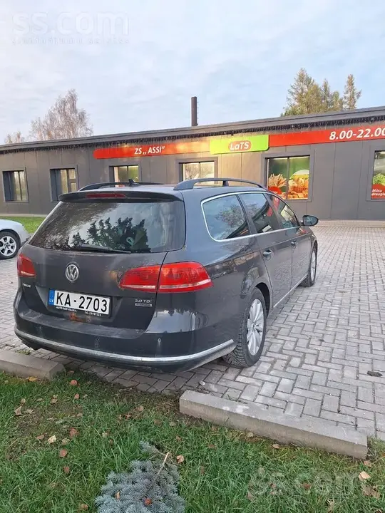 Volkswagen Passat 2012 photo 3