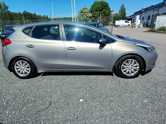 Kia Ceed 2014 photo 3