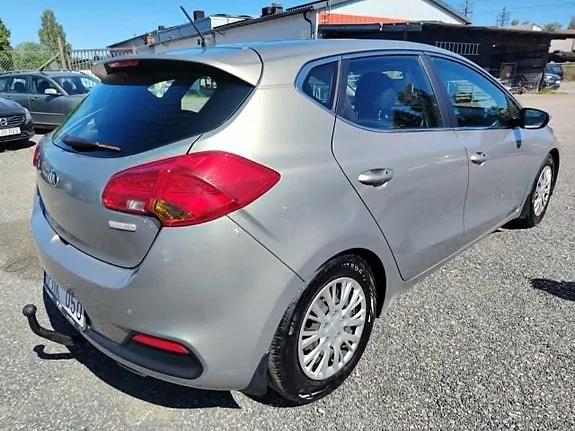 Kia Ceed 2014 photo 4