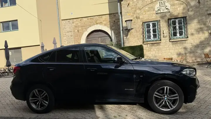 BMW X6 2018 photo 2