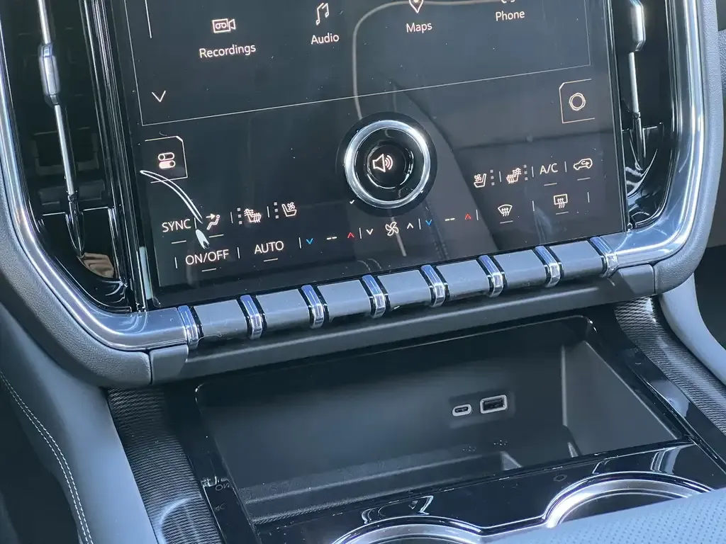 GMC Yukon 2026 photo 4
