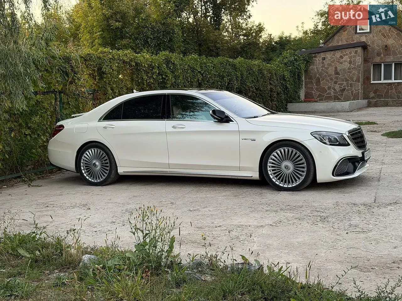 Mercedes-Benz S-Class 2014 photo 4
