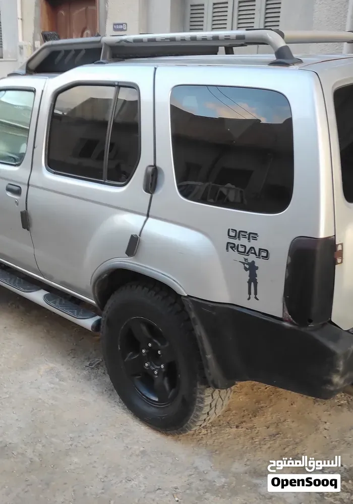 Nissan Other 2004 photo 3
