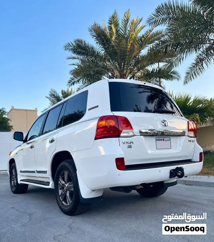 Toyota Land Cruiser 2014 photo 4