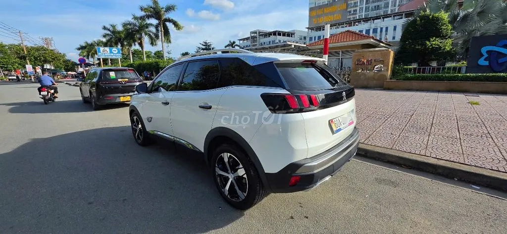 Peugeot 3008 2018 photo 4
