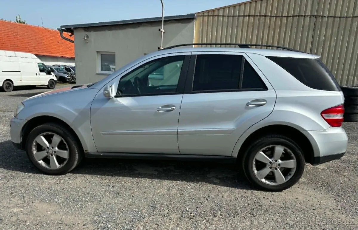 Mercedes-Benz Ml photo 4