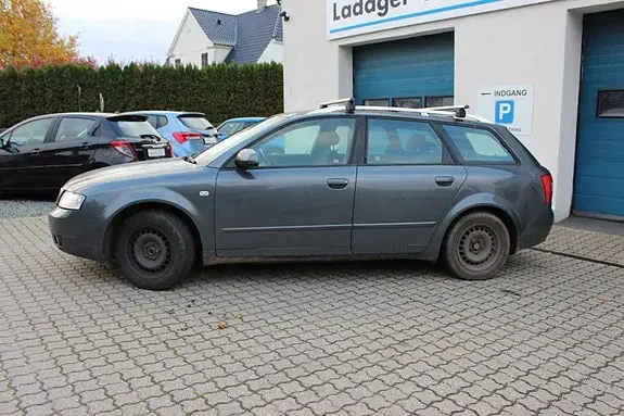 Audi A4 2001 photo 3