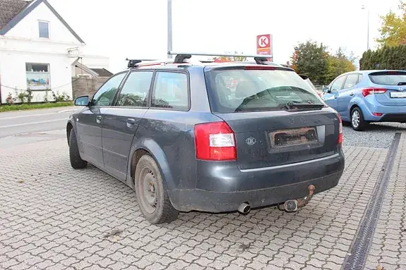 Audi A4 2001 photo 4
