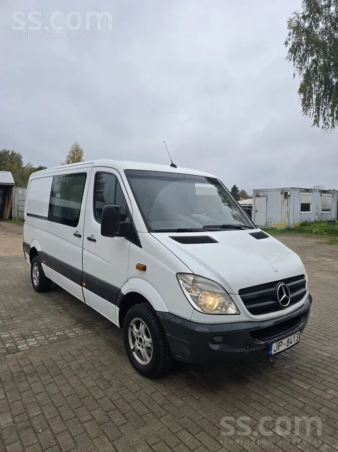 Mercedes-Benz Sprinter 2010 photo 5