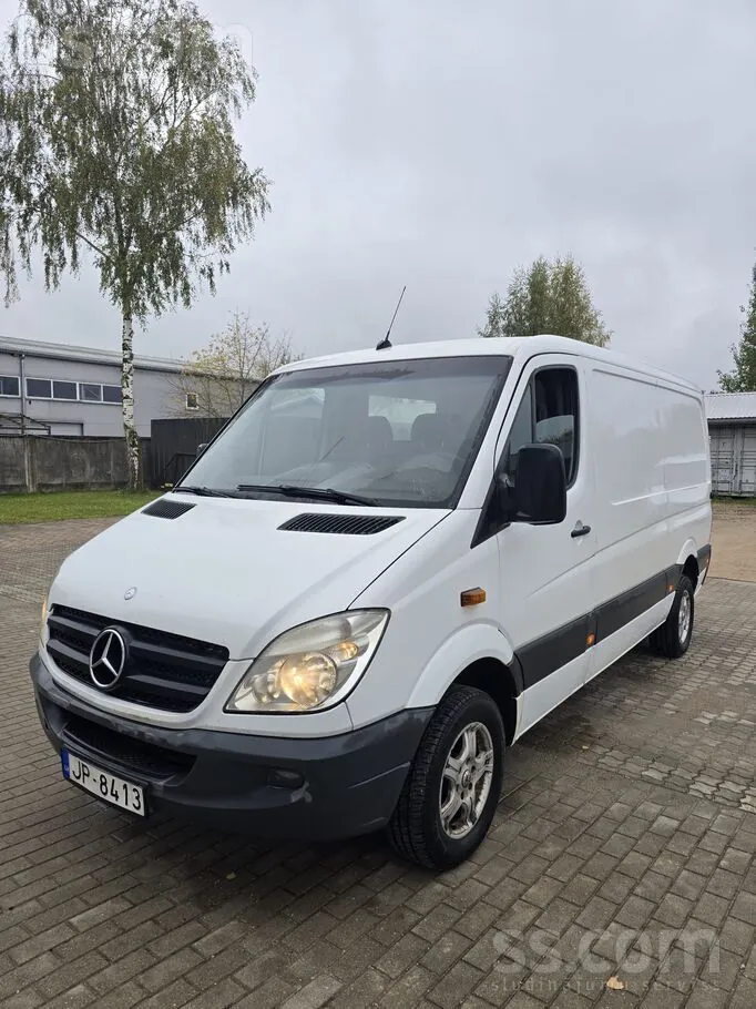 Mercedes-Benz Sprinter 2010 photo 4