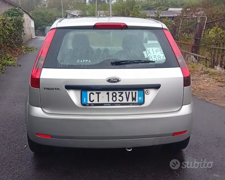Ford Fiesta 2007 photo 4