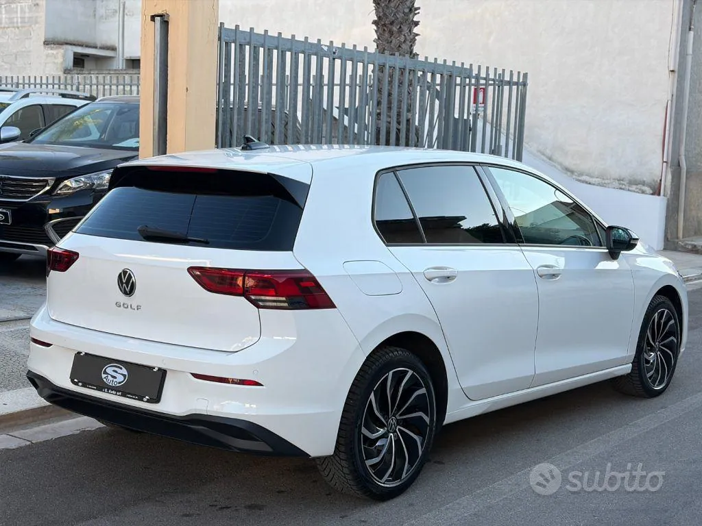 Volkswagen Golf 2021 photo 3