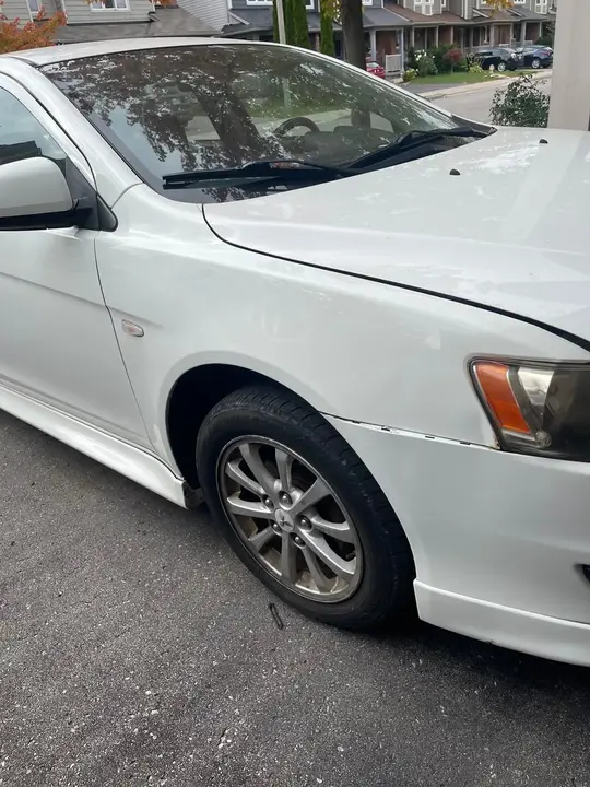 Mitsubishi Lancer 2010 photo 5