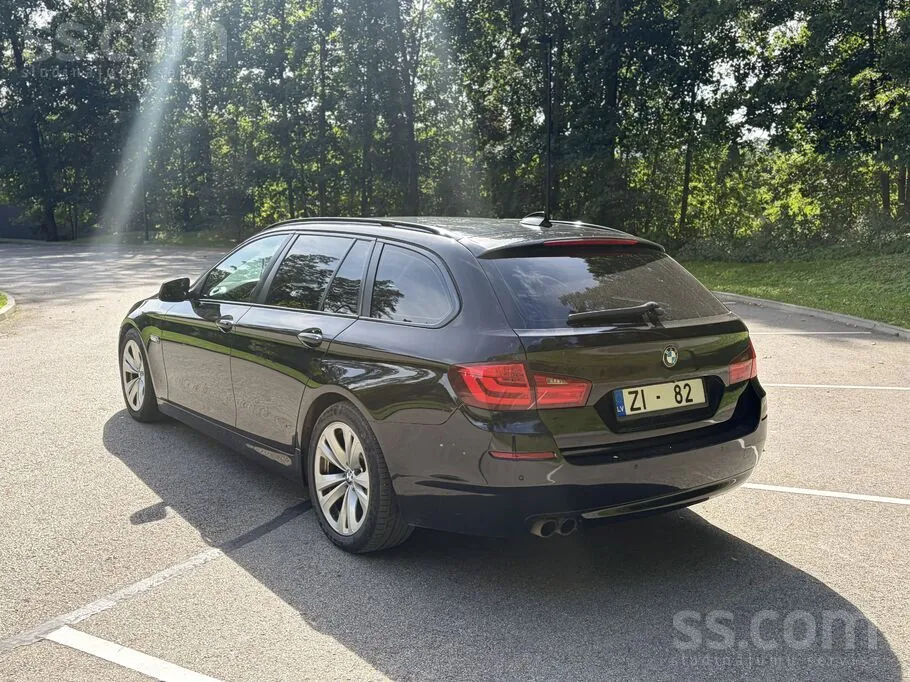BMW 520 2012 photo 3