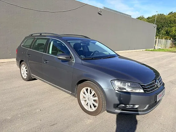 Volkswagen Passat 2015 photo 2