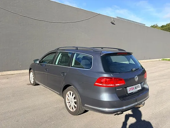 Volkswagen Passat 2015 photo 4