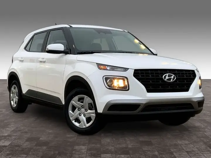 Hyundai Venue 2026 photo 2