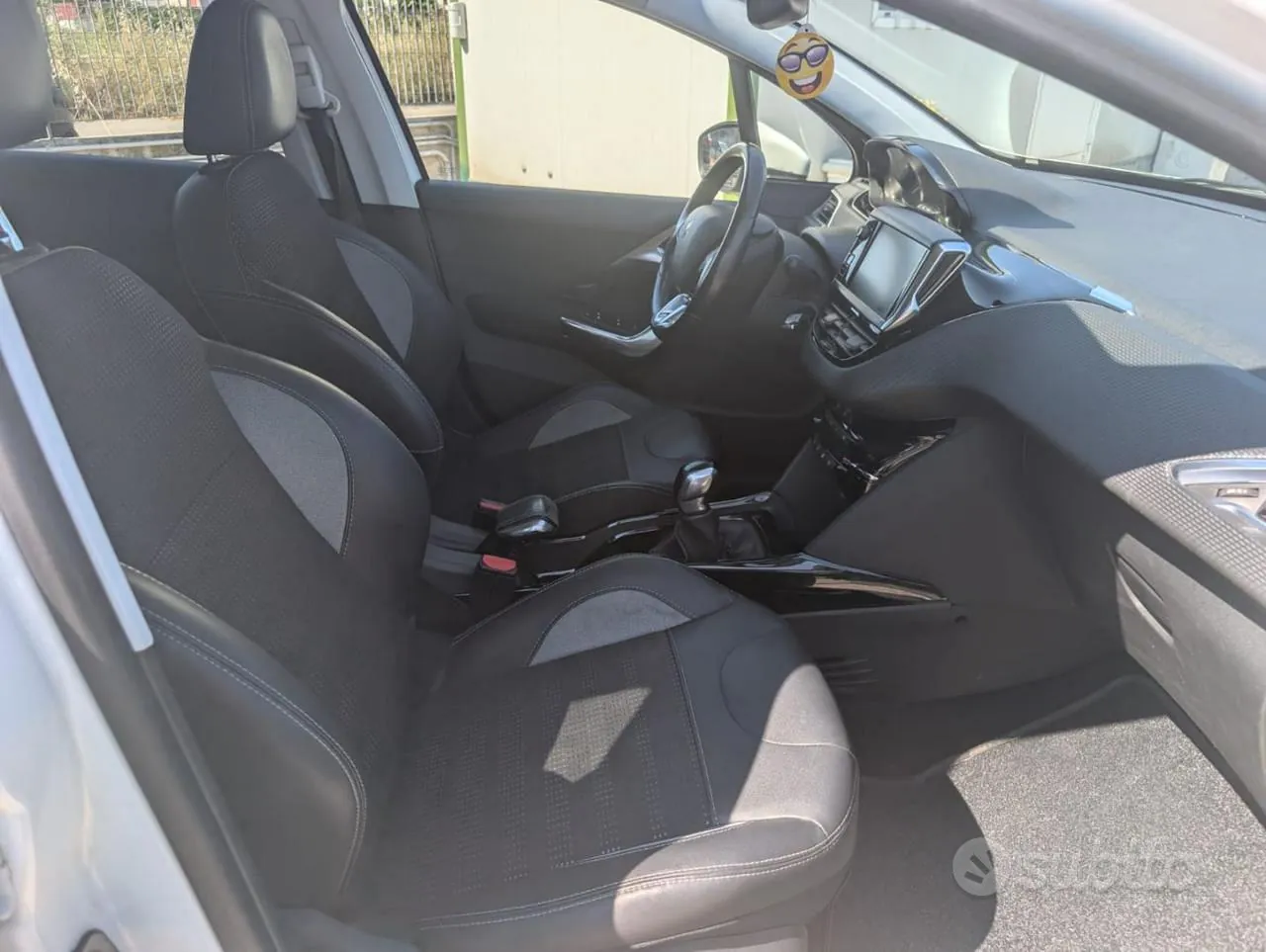 Peugeot 2008 2017 photo 5