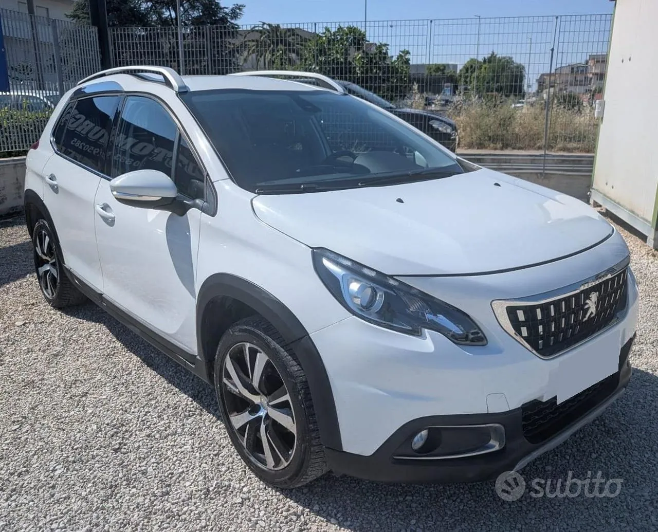 Peugeot 2008 2017 photo 2